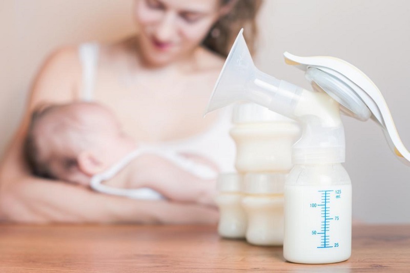 Lợi ích của sữa mẹ cho bé
