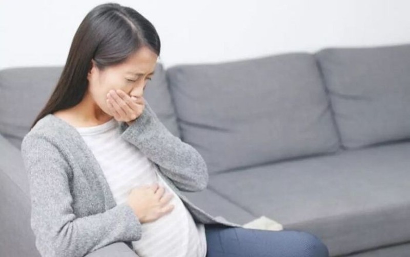 tai-sao-phu-nu-mang-thai-lai-bi-nghen-2